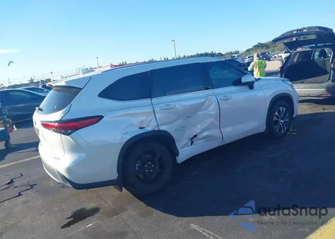 2021 Toyota Highlander Xle from USA, damaged, VIN 5TDGZRBH1MS058844